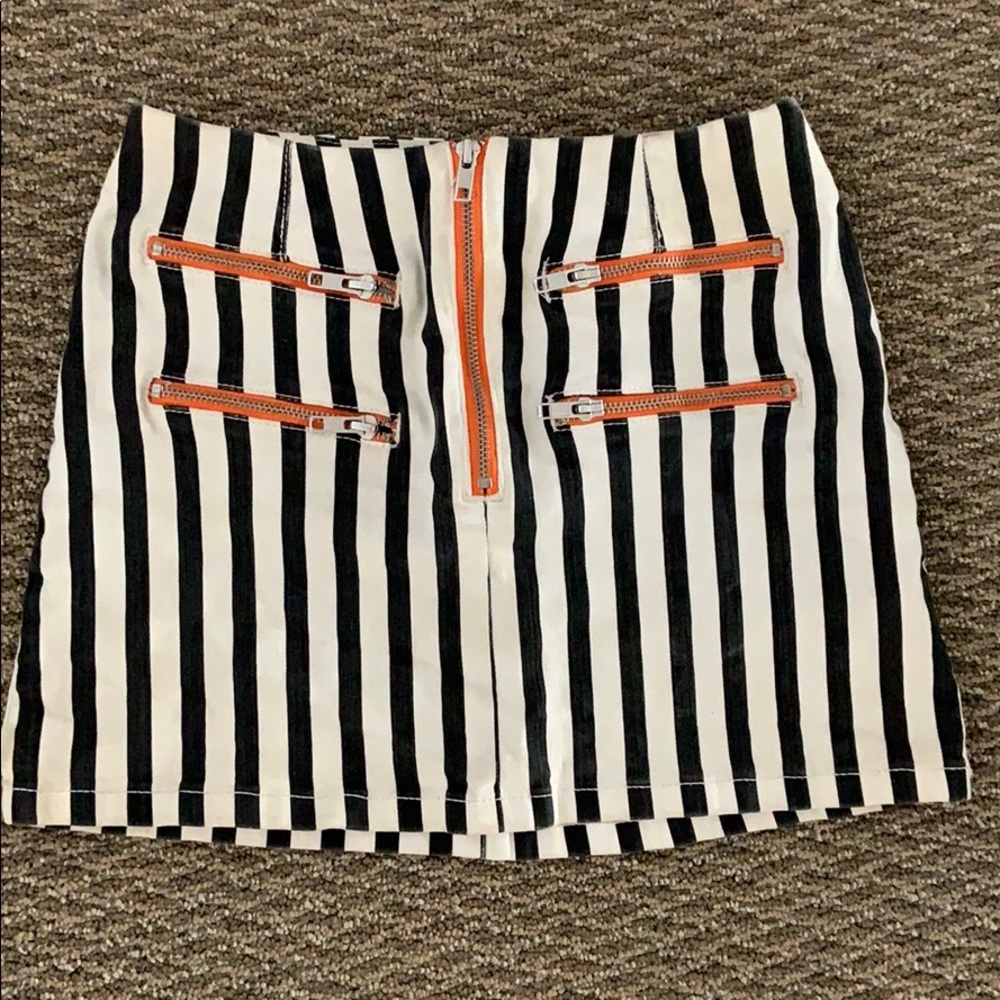 Urban Outfitters Black & White Mini Skirt